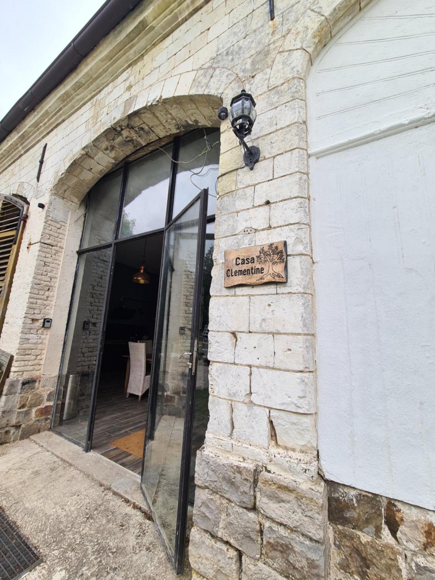 Chateau D'Humieres - Casa Clementine Luaran gambar